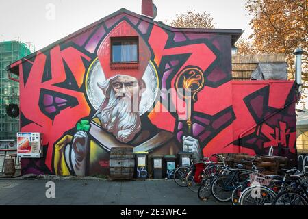 artiste allemand de graffiti case mallaim mural st. patrick Banque D'Images