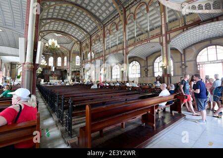 Martinique, fort de France : intérieur de la cathédrale Saint-Louis, bâtiment classé monument historique national (monument historique français) Banque D'Images