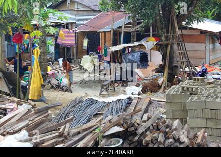 PALAWAN, PHILIPPINES - 2 DÉCEMBRE 2017: La vie rurale simple et la pauvreté dans la ville d'El Nido dans l'île de Palawan, Philippines. Banque D'Images
