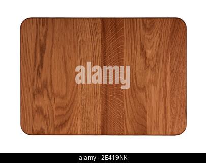Gros plan d'un rectangle en chêne brun foncé planche à découper de cuisine avec taches de brûlure foncées et coupe au couteau traces isolées sur fond blanc Banque D'Images