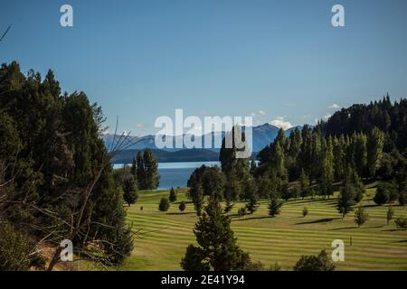 Vue sur le paysage de Bariloche, en Argentine, sur le lac Nahuel Huapi Banque D'Images