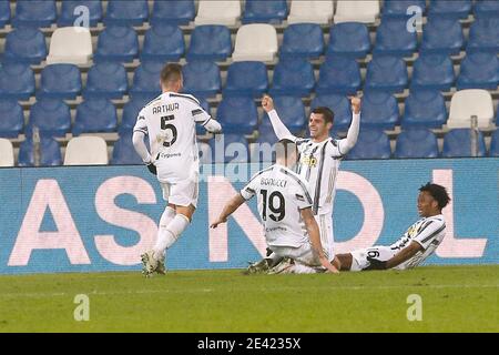 Alvaro Morata, le buteur espagnol de Juventus, célèbre après avoir remporté un but lors de la supercup italienne nommée PS5 Supercup football Match SSC Napoli vs Juventus FC. Juventus a gagné 2-0 Banque D'Images