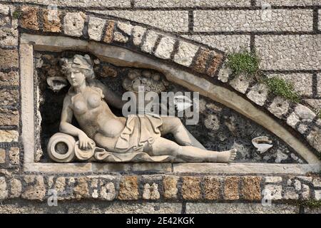 Schloßpark, Figur an der großen Kaskade, Herrenhausen Banque D'Images