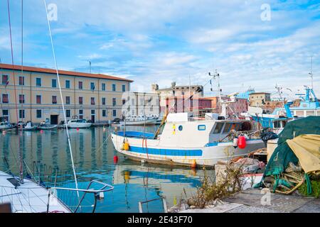 Livourne, Toscane: Port de Livourne. Banque D'Images