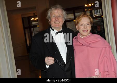 Claude et Catherine Rich posant lors de la 23e cérémonie Molieres au Théâtre de Paris à Paris, France, le 26 avril 2009. Photo de Gouhier-Nebinger/ABACAPRESS.COM Banque D'Images