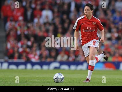 Samir Nasri d'Arsenal lors du match de football de la Ligue des champions de l'UEFA, demi-finale, deuxième jambe, Arsenal vs Manchester United au stade Emirates de Londres, Royaume-Uni, le 5 mai 2009. Manchester United a gagné 3-1. Photo de Steeve McMay/ABACAPRESS.COM Banque D'Images