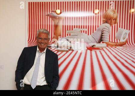 Jean-Marie Perier assiste à l'inauguration de l'exposition du photographe Jean-Marie Perier à Paris, France, le 4 juin 2009. Photo de Denis Guignebourg/ABACAPRESS.COM Banque D'Images