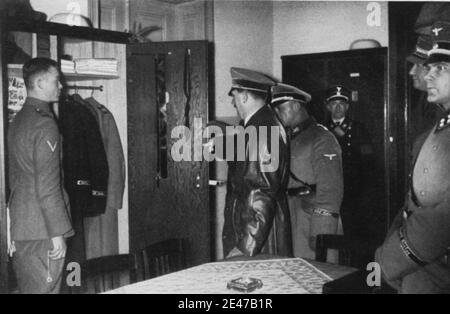 Hitler visite le Leibstandart-SS Adolf Hitler avec Sepp Dietrich Banque D'Images