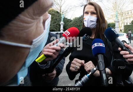 La ministre des Affaires étrangères, Sophie Wilmes, se présente pour une réunion du comité consultatif avec les ministres du gouvernement fédéral, le gove régional Banque D'Images