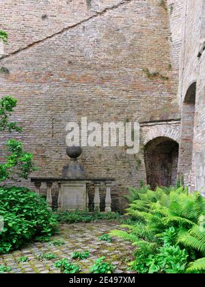 Musée de l'artisanat souabe, maison de maître de fontaine, cour d'artisanat, cour historique de l'artisanat, brique, bâtiment de brique, monument du patrimoine mondial, fortification, vieille ville historique, historique, vieille ville, monument, site de monument, protection de monument, classé, vue, vue historique, musée Banque D'Images