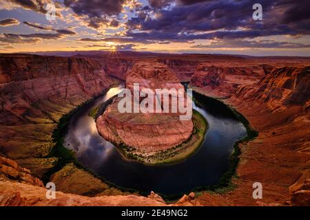 Horseshoe Bend, Grand Canyon, fleuve Colorado d'en haut, page, Arizona, États-Unis, Amérique Banque D'Images