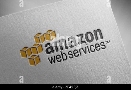 Logo Amazon aws sur la texture du papier Banque D'Images
