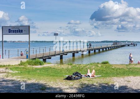 Dranske, plage, Wieker Bodden, jetée, Ostsee (mer Baltique), Rügen Island, Mecklenburg-Vorpommern / Mecklenburg-Poméranie occidentale, Allemagne Banque D'Images