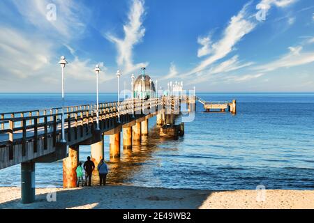 Insel Usedom, Seebrücke à Zinnowitz- Île Usedom, jetée à Zinnowitz Banque D'Images