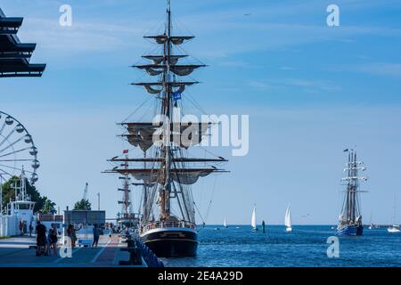 Rostock, quartier Warnemünde, voilier historique, Ostsee (Mer Baltique), Mecklenburg-Vorpommern / Mecklenburg-Poméranie occidentale, Allemagne Banque D'Images