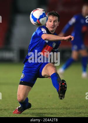 Joshua Falkingham de Harrogate Town lors du match de la Sky Bet League Two au Peninsula Stadium, à Salford. Date de la photo: Vendredi 22 janvier 2021. Banque D'Images