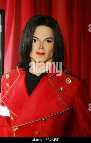 Figurine de cire de Michael Jackson au Musée Grévin à Paris, France, le 9 juillet 2009. Photo de Denis Guignebourg/ABACAPRESS.COM Banque D'Images