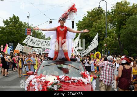 Vienne, Autriche. 15 juin 2019. Rainbow Parade 2019, EuroPride à Vienne. Banque D'Images