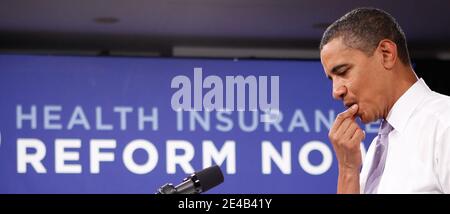 LE président AMÉRICAIN Barack Obama s'exprime lors d'une réunion sur les soins de santé au siège du Comité national démocratique à Washington, DC, Etats-Unis, le 20 août 2009. Obama a répondu aux questions des gens sur son plan de réforme des soins de santé. Photo par Alex Wong/ABACAPRESS.COM Banque D'Images
