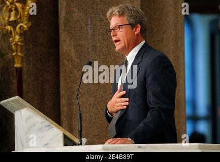 Le fils du sénateur Edward Kennedy, Edward Kennedy Jr., offre des souvenirs sur son père lors de ses funérailles à la Basilique notre-Dame de l'aide perpétuelle à Boston, Massachusetts, le 29 août 2009. Photo de la piscine par Brian Snyder/ABACAPRESS.COM (en photo : Edward Kennedy Jr) Banque D'Images