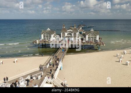 Jetée dans le Ostseebad Sellin sur l'île de Ruegen, Sellin, Ruegen, Mer Baltique, Mecklembourg-Poméranie occidentale, Allemagne Banque D'Images