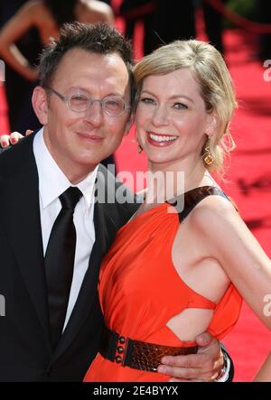 Michael Emerson, Carrie Preston arrive au 61ème Primetime Emmy Awards, qui s'est tenu au Nokia Theatre de Los Angeles, en Californie. 20 septembre 2009. (Photo : Michael Emerson, Carrie Preston). Photo de Baxter/ABACAPRESS.COM Banque D'Images