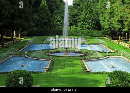 Fontaines à Longwood Gardens, Kennet Square, Pennsylvanie. Banque D'Images