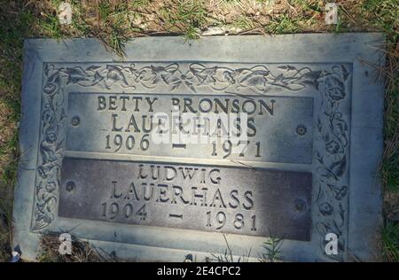 Glendale, Californie, États-Unis 18 janvier 2021 UNE vue générale de l'atmosphère de la tombe de l'actrice Betty Bronson au Forest Lawn Memorial Park le 18 janvier 2021 à Glendale, Californie, États-Unis. Photo par Barry King/Alay stock photo Banque D'Images