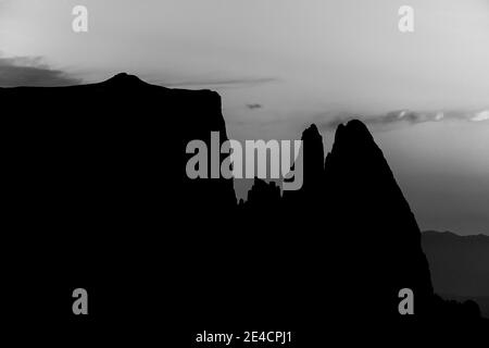 Italie, Tyrol Du Sud, Dolomites, Seiser Alm, Crépuscule Sur Schlern Banque D'Images