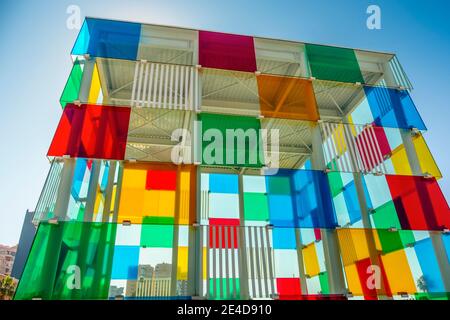 Centre Pompidou Museum Art Centre, Muelle Uno. Promenade en bord de mer au port, ville de Malaga. Costa del sol, Andalousie. Europe du sud de l'Espagne