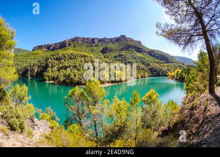 Paysage naturel au réservoir Anchuricas, Sierra de Cazorla, Segura et Las Villas Parc naturel, province de Jaen, Andalousie, sud de l'Espagne Europe Banque D'Images