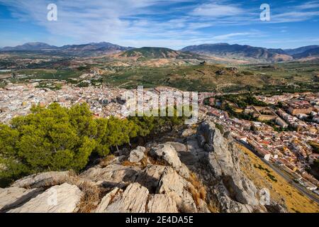 Vue panoramique de Jaen depuis Cruz de Castillo. Andalousie, sud de l'Espagne Europe Banque D'Images