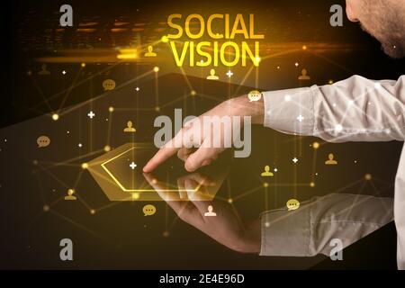 Navigation dans le réseau social avec inscription DE VISION SOCIALE, concept de nouveaux médias Banque D'Images