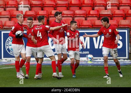 CREWE, ANGLETERRE. 23 JANVIER : Crewes Oli Finney fête sa création 1-1 lors du match de la Sky Bet League 1 entre Crewe Alexandra et AFC Wimbledon au stade Alexandra, Crewe, le samedi 23 janvier 2021. (Credit: Chris Donnelly | MI News) Credit: MI News & Sport /Alay Live News Banque D'Images