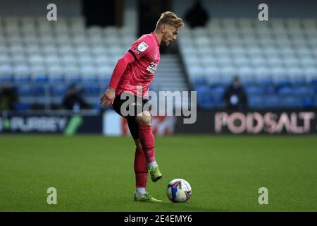 Londres, Royaume-Uni. 23 janvier 2021. Kamil Jozwiak de Derby County en action pendant le match. EFL Skybet Championship Match, Queens Park Rangers v Derby County au Kiyan Prince Foundation Stadium, Loftus Road à Londres, le samedi 23 janvier 2021. Cette image ne peut être utilisée qu'à des fins éditoriales. Utilisation éditoriale uniquement, licence requise pour une utilisation commerciale. Aucune utilisation dans les Paris, les jeux ou les publications d'un seul club/ligue/joueur. photo par Steffan Bowen/Andrew Orchard sports photographie/Alay Live news crédit: Andrew Orchard sports photographie/Alay Live News Banque D'Images