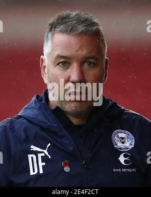 Photo du dossier datée du 14-11-2020 de Darren Ferguson, gestionnaire de Peterborough United. Date de publication : samedi 23 janvier 2021. Banque D'Images