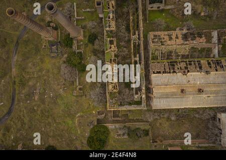 Vue aérienne de l'ancienne exploitation minière abandonnée peñarroya-pueblonuevo Espagne Lieux industriels abandonnés Banque D'Images