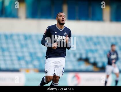 The Den, Bermondsey, Londres, Royaume-Uni. 23 janvier 2021. English FA Cup football, Millwall football Club versus Bristol City; Kenneth Zohore de Millwall crédit: Action plus Sports/Alamy Live News Banque D'Images