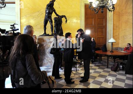 Exclusif. Ancien champion olympique français du judo et député nouvellement élu du parti UMP au pouvoir (centre-droit), David Douillet est vu à l'Assemblée nationale à Paris, en France, le 20 octobre 2009. Photo de Mousse/ABACAPRESS.COM Banque D'Images