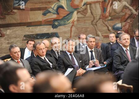 François Sarkozy, frère du Président français, a été vu lors du 4ème Conseil stratégique des industries de la santé (Conseil stratégique des industries de la Sante) à l'Elysée Palace à Paris, France, le 26 octobre 2009. Photo de Mousse/ABACAPRESS.COM Banque D'Images