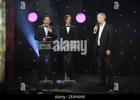 EXCLUSIF. Patrick Sébastien lors de la 4e cérémonie « Gerard de la télévision » qui s'est tenue au Théâtre Michel à Paris, France, le 7 décembre 2009. Ce spectacle paradique récompense le pire de la télévision française. Photo de Christophe Guibbbaud/ABACAPRESS.COM Banque D'Images