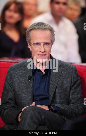 Christophe Lambert lors de l'enregistrement de l'émission Dimanche a Paris, France, le 10 novembre 2009. Photo Max Colin/ABACAPRESS.COM Banque D'Images