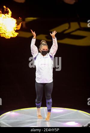 Bâton Rouge, LA, États-Unis. 22 janvier 2021. Christina Desiderio, de LSU, est présentée à la foule avant l'action de gymnastique de la NCAA entre les Bulldogs de Géorgie et les Tigres de LSU au centre d'assemblage de Pete Maravich à Baton Rouge, EN LOUISIANE. Jonathan Mailhes/CSM/Alamy Live News Banque D'Images