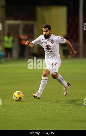 Benevento, Italie. 22 janvier 2021. Tomás Eduardo Rincón Hernández pendant le match de football entre Benevento Calcio et Torino FC au Stadio Comunale Ciro Vigorito à Benevento. Résultat final Benevento vs Torino FC 2-2 (photo de Salvatore Esposito/Pacific Press) Credit: Pacific Press Media production Corp./Alay Live News Banque D'Images