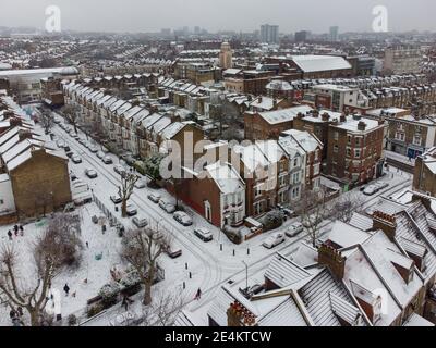 North West London Kilburn Queens Park Brondesbury couvert de neige Banque D'Images