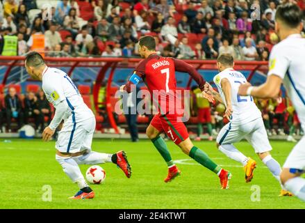 Kazan, Russie – 28 juin 2017. Le capitaine de l'équipe nationale de football du Portugal Cristiano Ronaldo en action pendant la demi-finale de la coupe des Confédérations de la FIFA, Portugal Banque D'Images