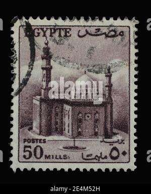 Le timbre imprimé en Égypte montre la mosquée du Sultan Hussein, le Caire, vers 1953 Banque D'Images