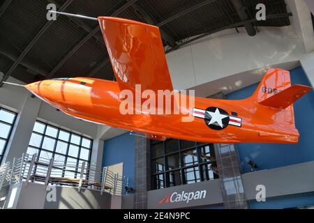 Réplique Bell X-1 Rocket Powered Aircraft au CALSPAN à Niagara Falls, New York. Banque D'Images