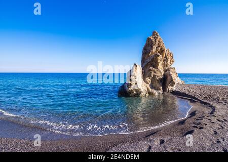 Incroyable plage de Kalogeros près d'Agia Roumeli, Chania, Crète, Grèce. Banque D'Images
