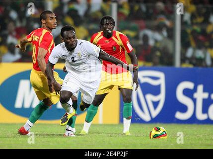 Michael Essien du Ghana en action pendant le match de football de la coupe africaine des nations, Ghana contre Guinée à Accra, Ghana, le 20 janvier 2008. Le Ghana a vaincu la Guinée 2-1. Photo de Steeve McMay/Cameleon/ABACAPRESS.COM Banque D'Images